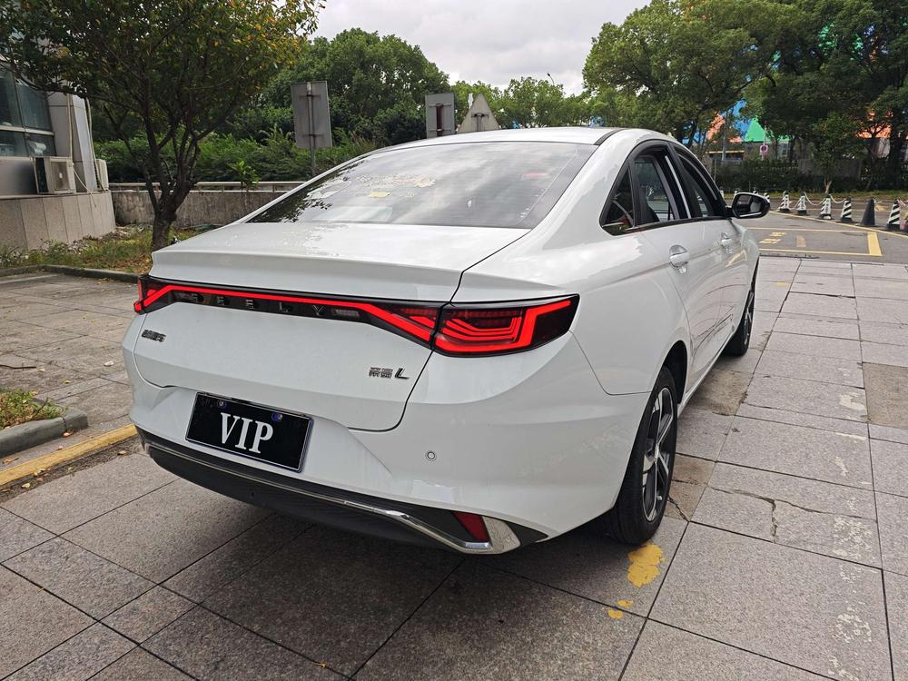 GEELY Emgrand L 2022 car image #7