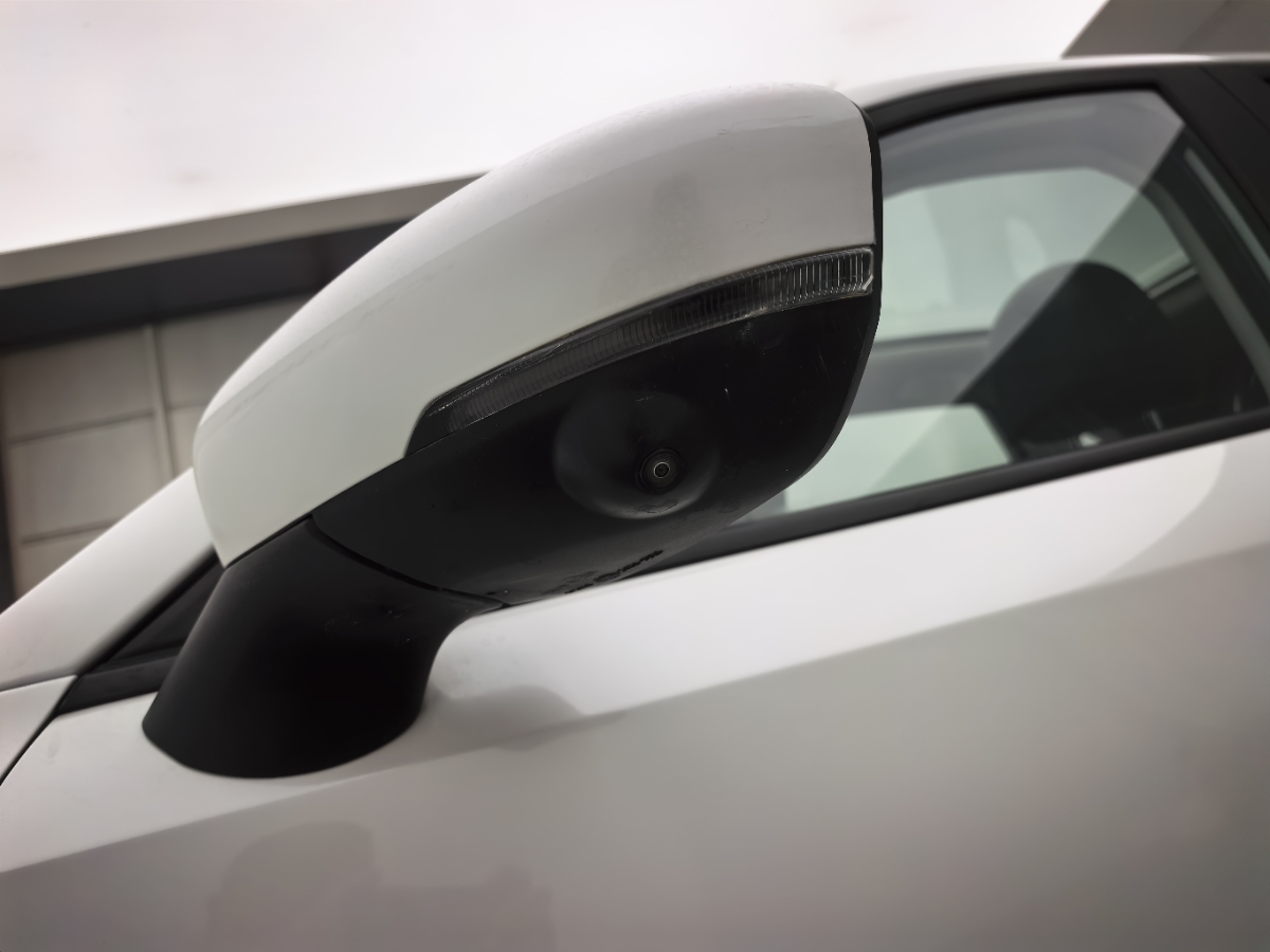 Forthing T5 EVO 2024 car image #19
