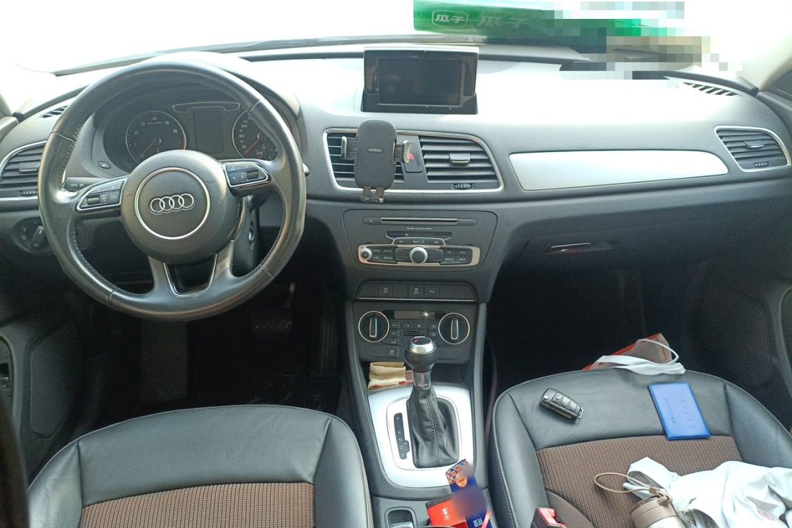 Audi Q3 2016 image de voiture #21