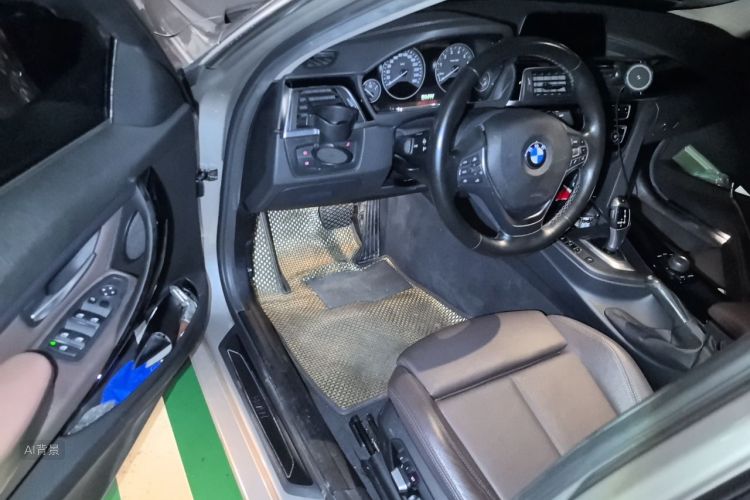 BMW 3 Series 2018 #18 BMW 3 Series 2018 car image #18