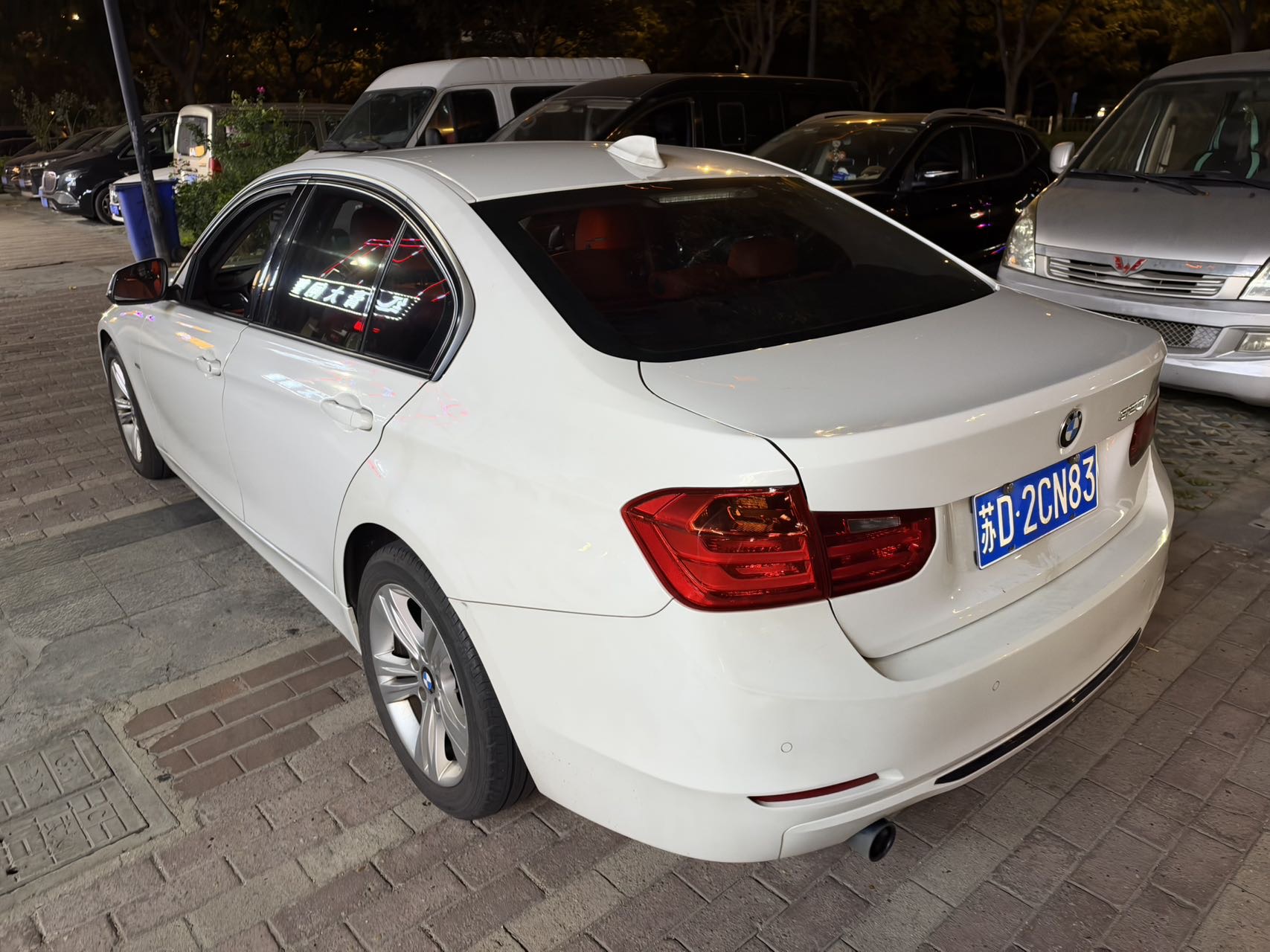 BMW 3 Series 2015 #4 BMW 3 Series 2015 car image #4