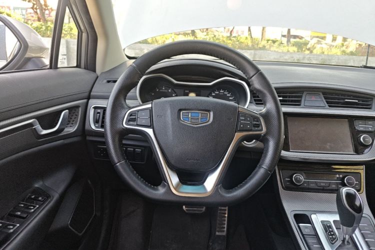 GEELY Emgrand GS 2018 car image #11
