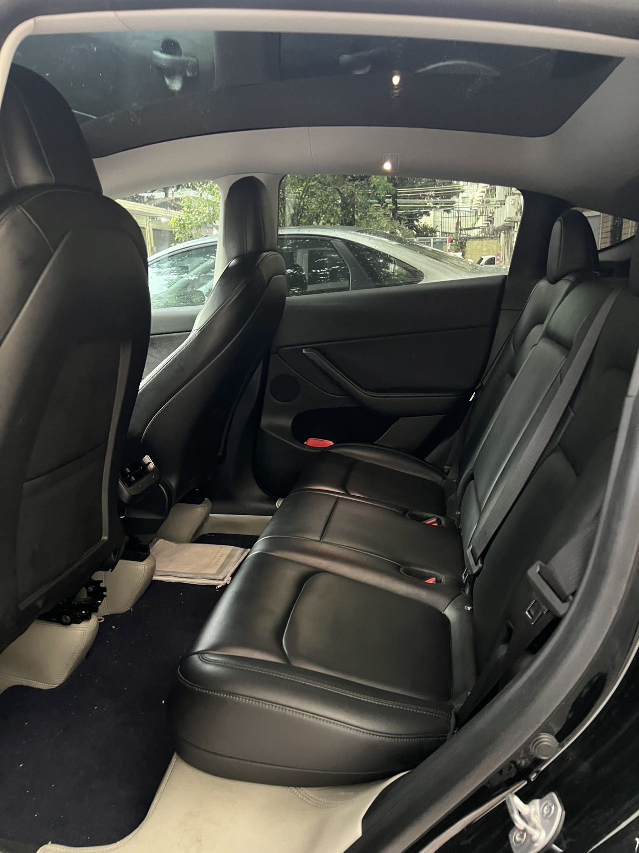Tesla Model Y 2022 #7 Tesla Model Y 2022 car image #7