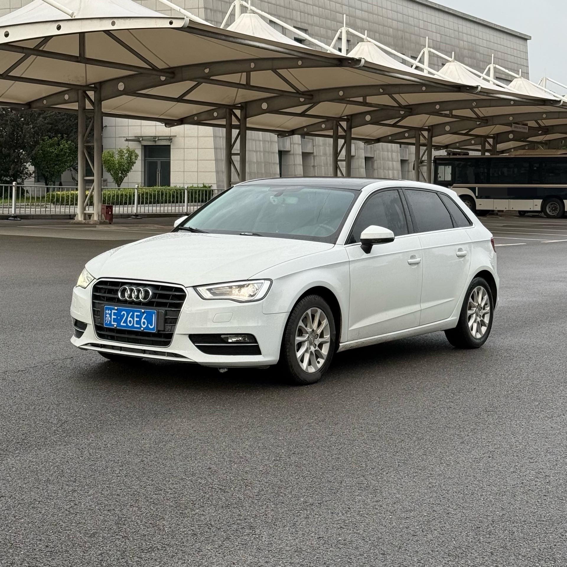 2017 car image 
