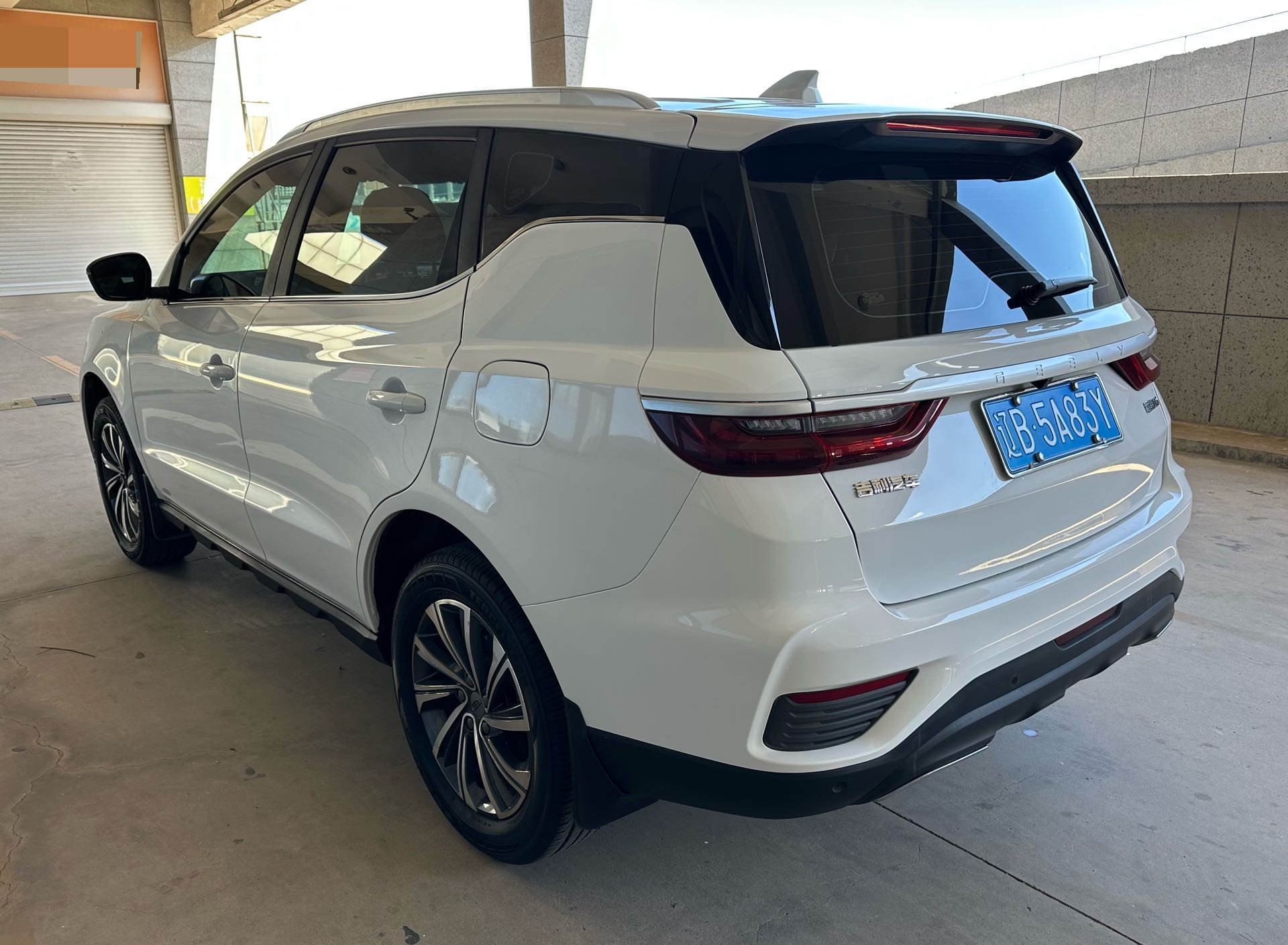 GEELY Vision X6 2021 immagine di auto #4