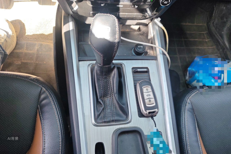 GEELY Vision X6 2016 immagine di auto #16