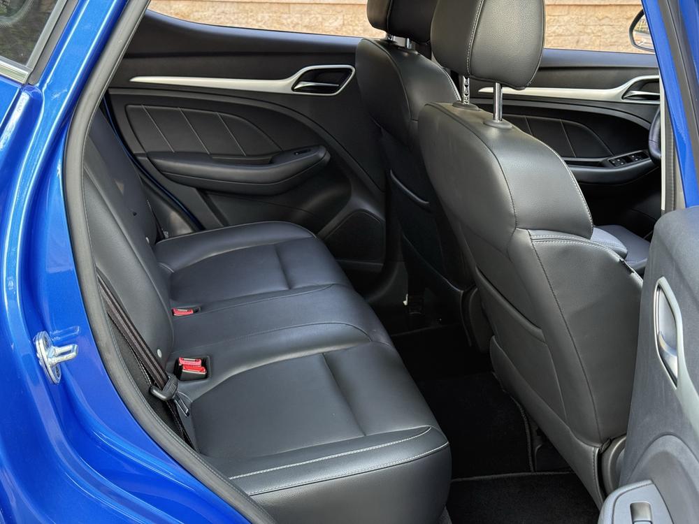 MG ZS 2017 #16 MG ZS 2017 car image #16