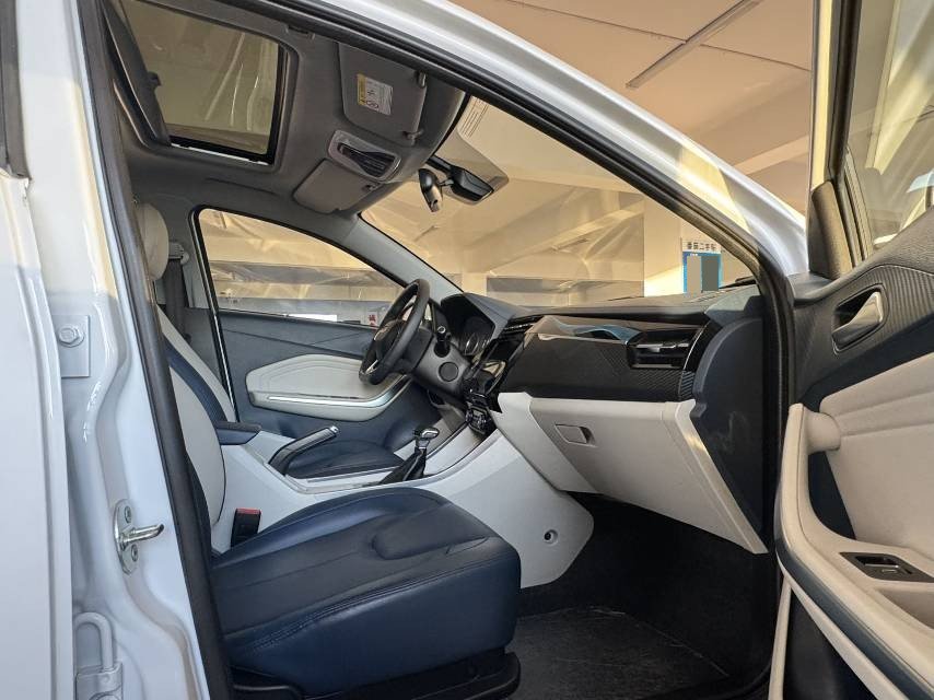 Chery Tiggo 3x 2024 #5 Chery Tiggo 3x 2024 صورة سيارة #5