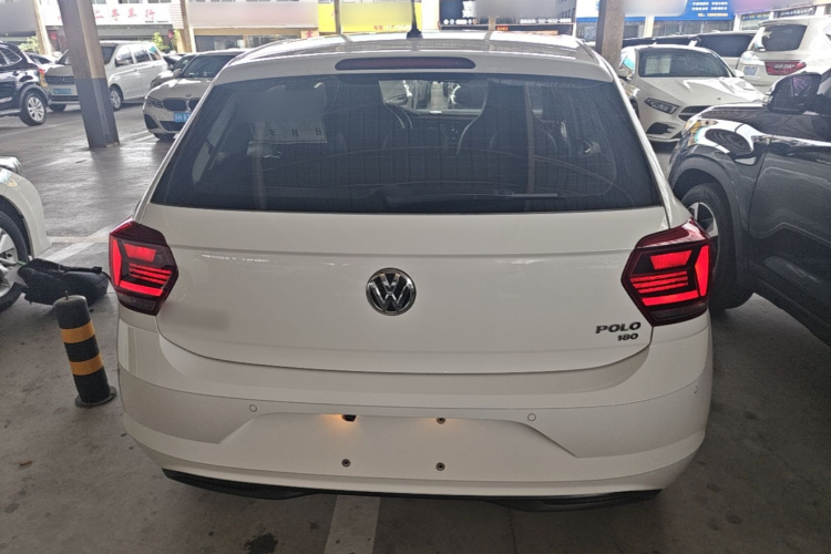 Volkswagen Polo 2020 car image #6