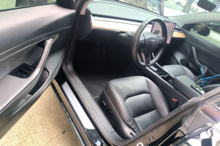 Tesla Model 3 2020 #16 Tesla Model 3 2020 car image #16