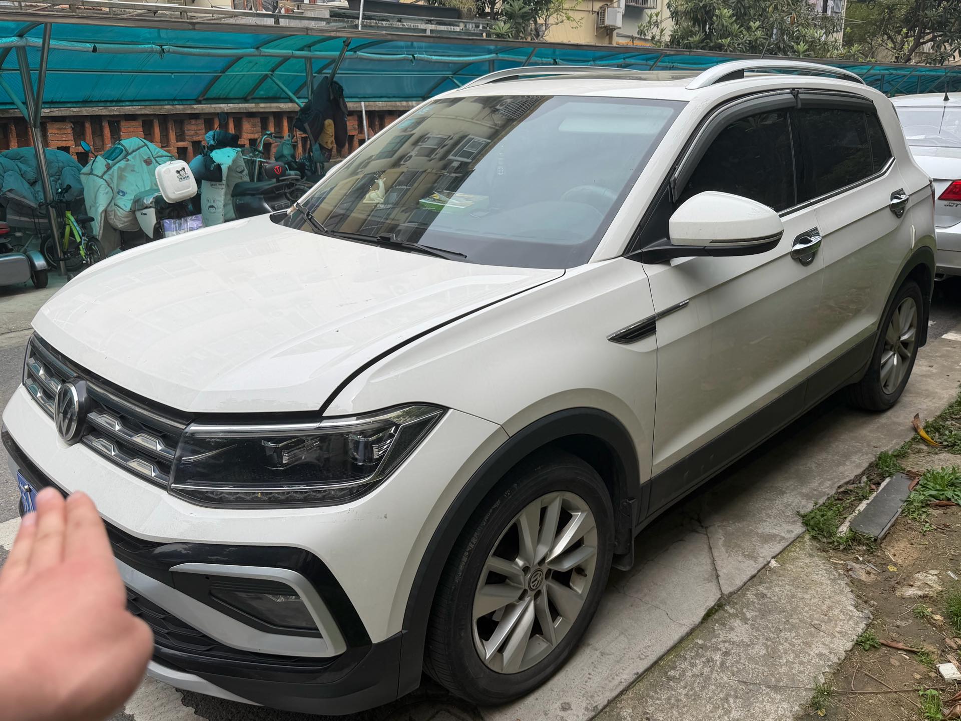 Volkswagen T-Cross 2020 car image 