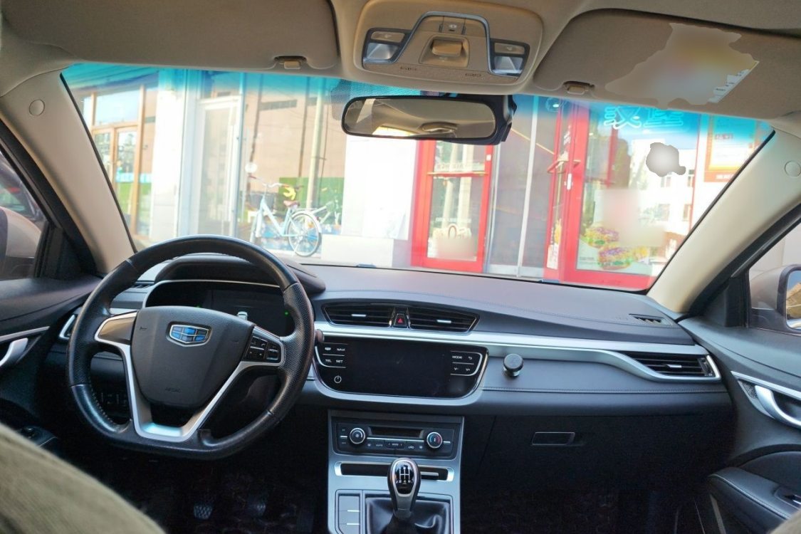 GEELY Emgrand 2018 #21 GEELY Emgrand 2018 car image #21
