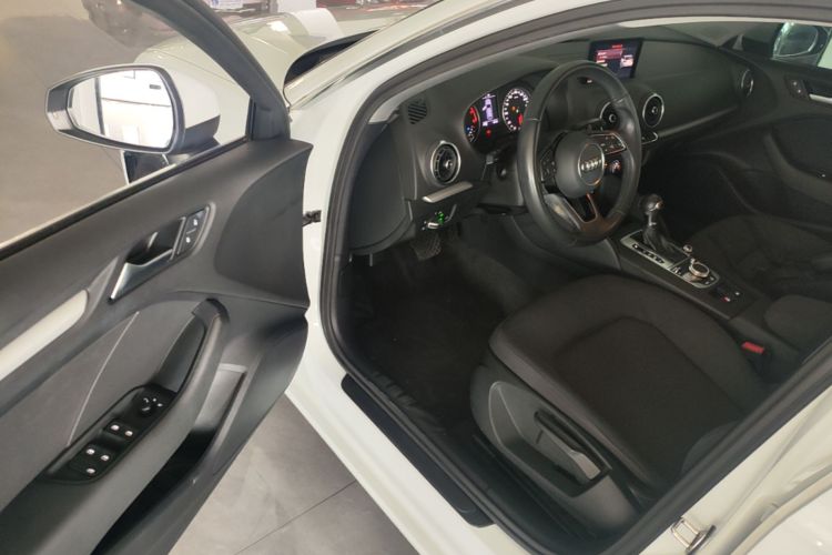 Audi A3 2019 #16 Audi A3 2019 car image #16