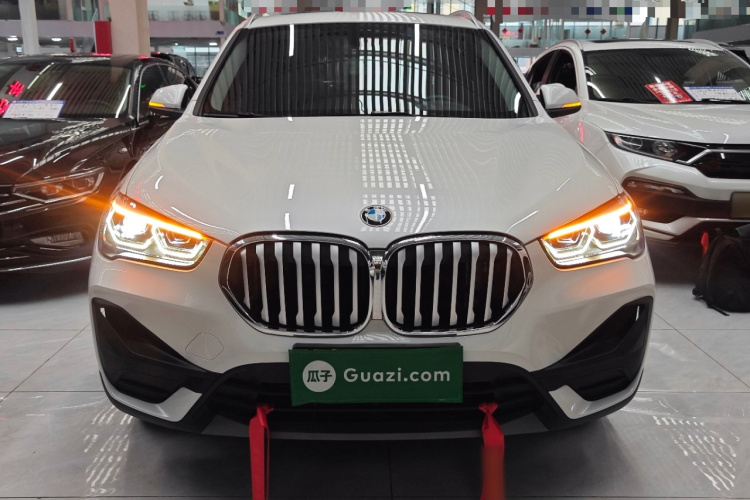 BMW X1 2020 car image #3