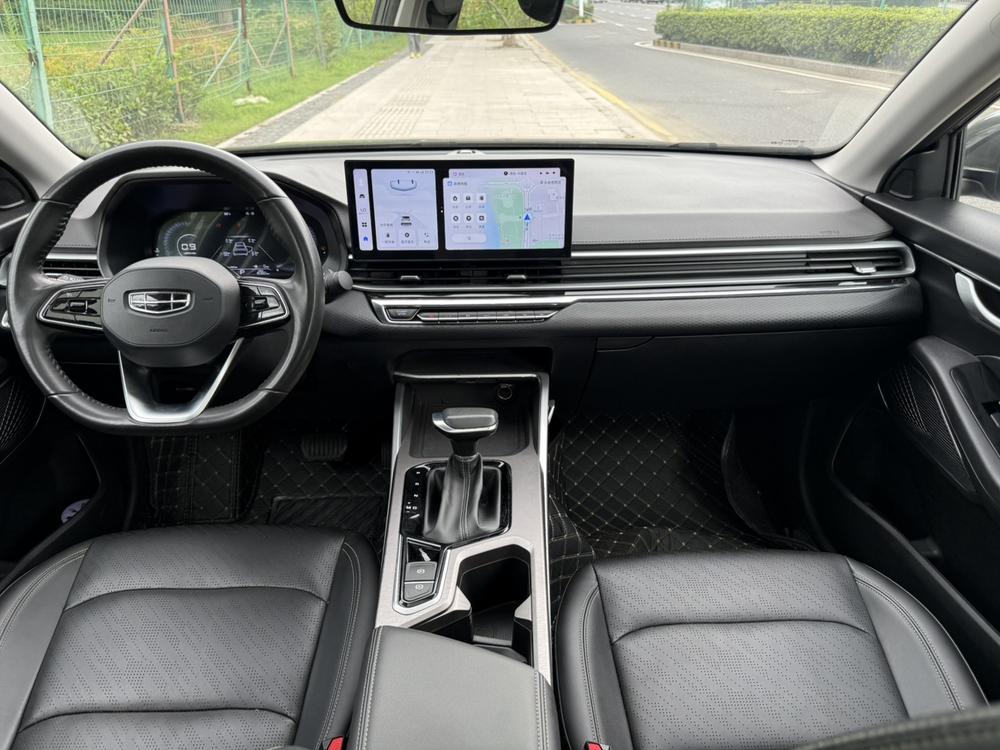 GEELY Emgrand 2023 car image #10
