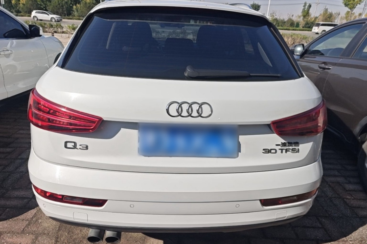 Audi Q3 2017 صورة سيارة #6