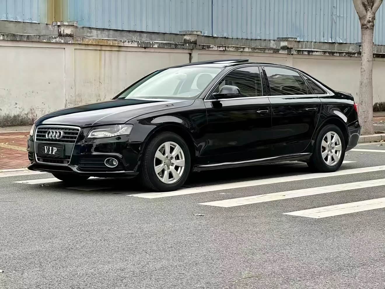 Audi A4L 2012 汽车图片 