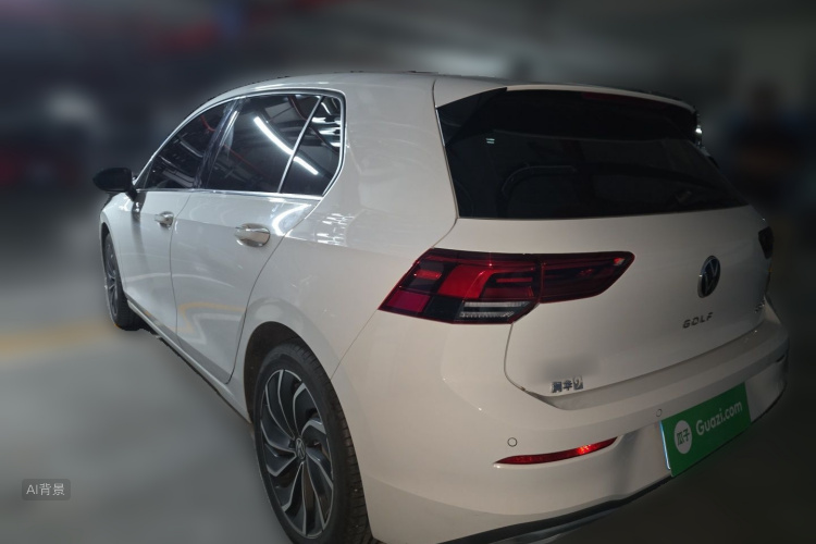 Volkswagen Golf 2022 car image #5
