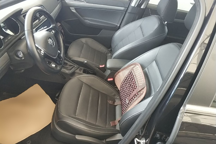 Volkswagen Lavida 2018 #19 Volkswagen Lavida 2018 car image #19