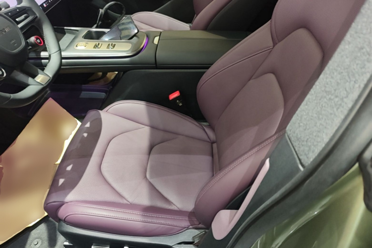 MI SU7 2025 imagem de carro #15