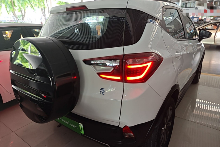 BYD Yuan New Energy 2019 car image #7