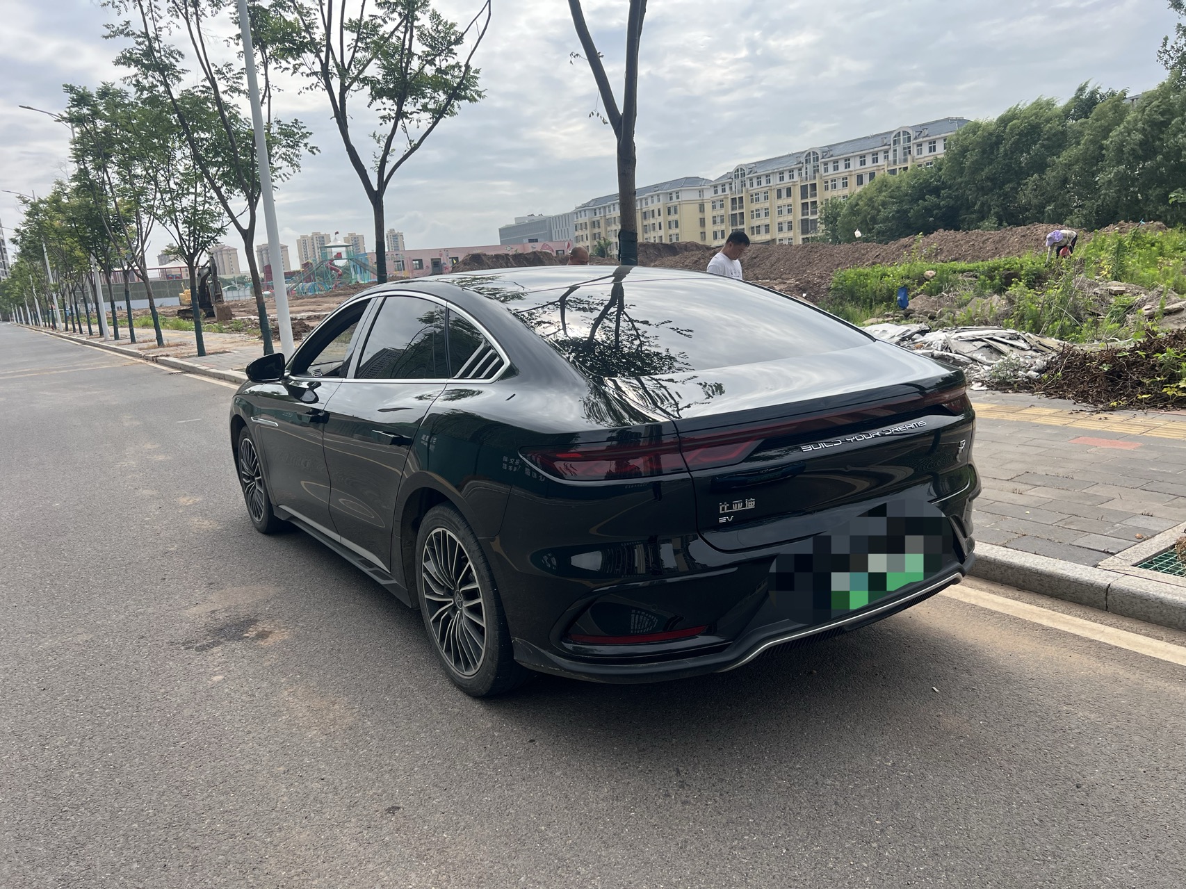 BYD Han 2024 car image #5