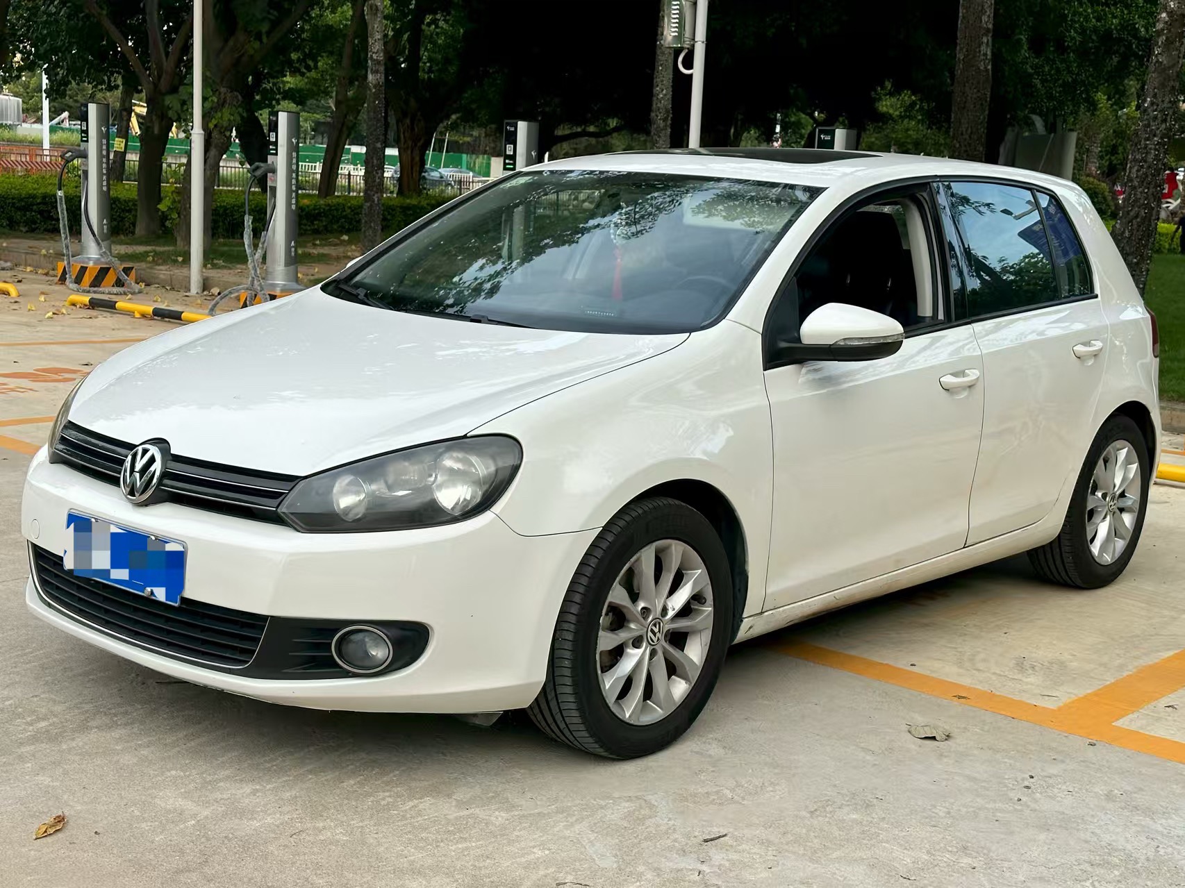 Volkswagen Golf 2013 Volkswagen Golf 2013 car image