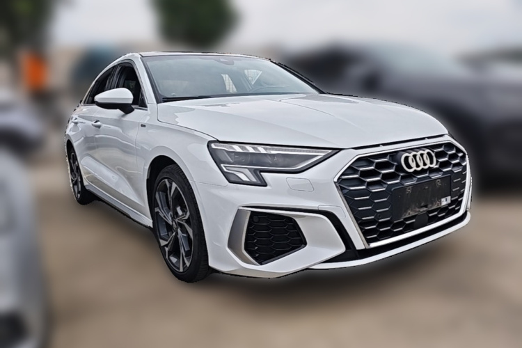 Audi A3 2021 car image #4