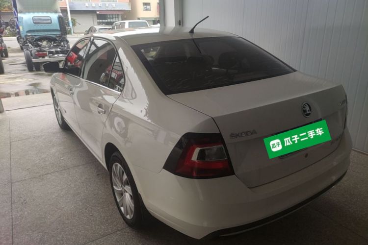 Skoda Rapid 2019 #5 Skoda Rapid 2019 image de voiture #5