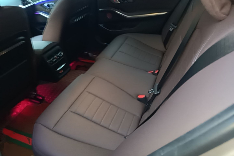 BMW 3 Series 2020 #17 BMW 3 Series 2020 immagine di auto #17