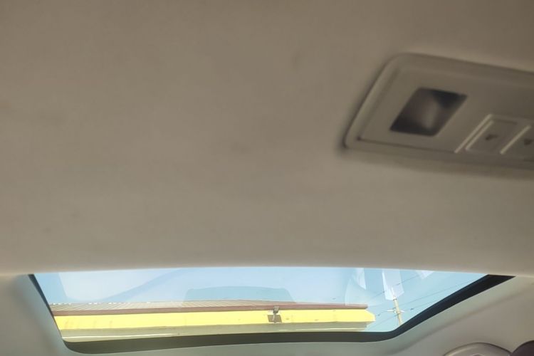 Volkswagen Golf 2018 car image #18
