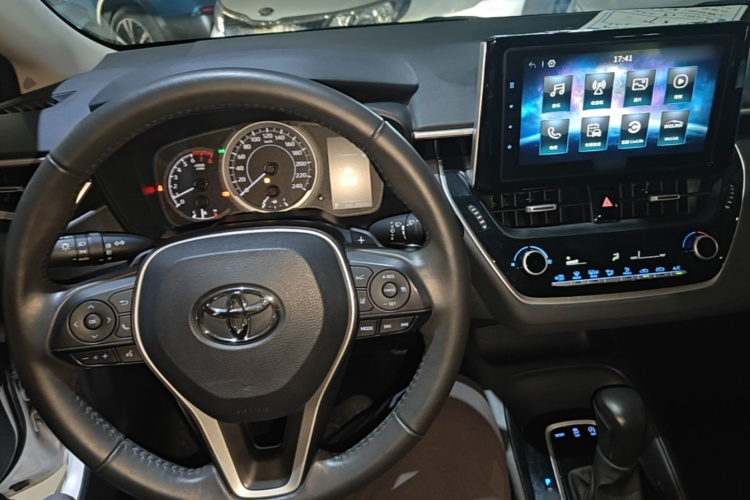 Toyota Corolla 2020 изображение автомобиля #10