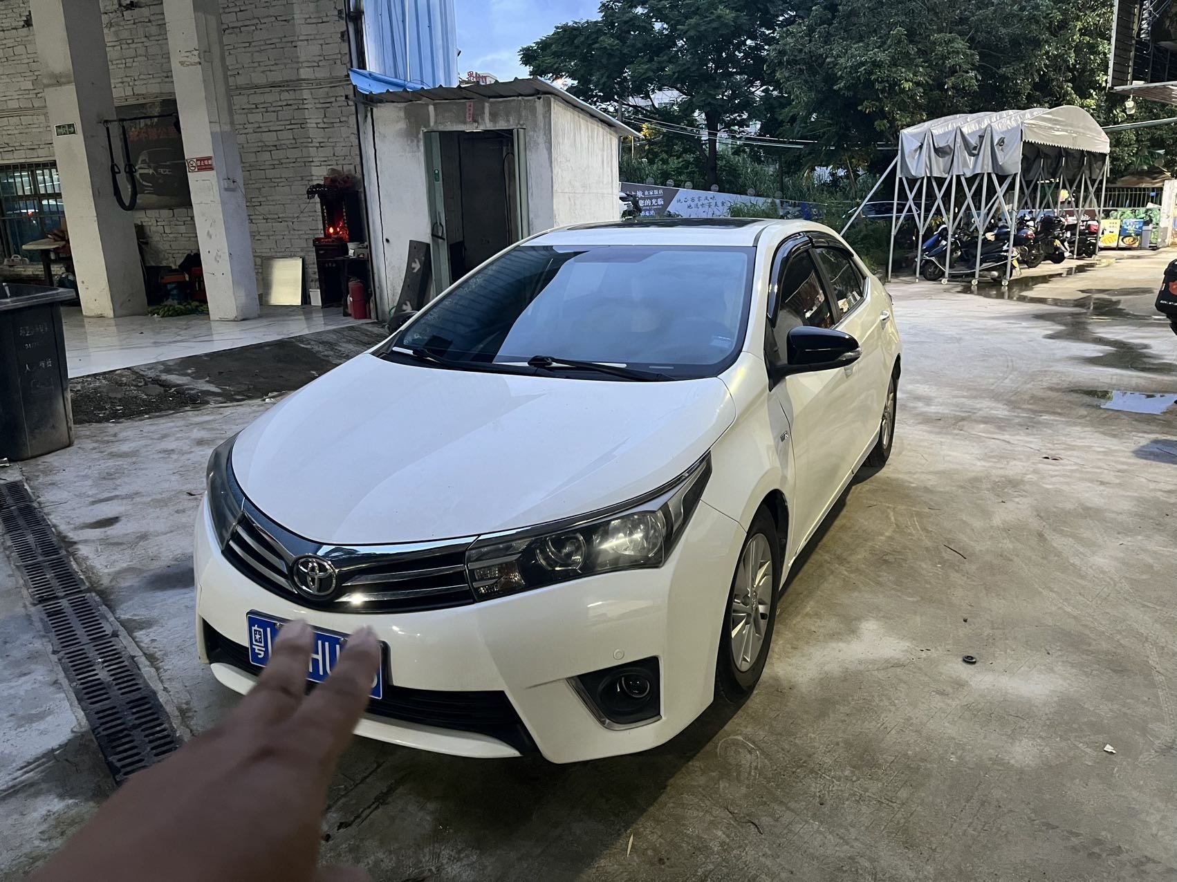 Toyota Corolla 2015 car image 