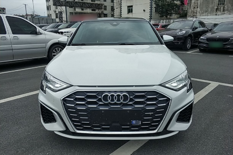 Audi A3 2024 car image #3