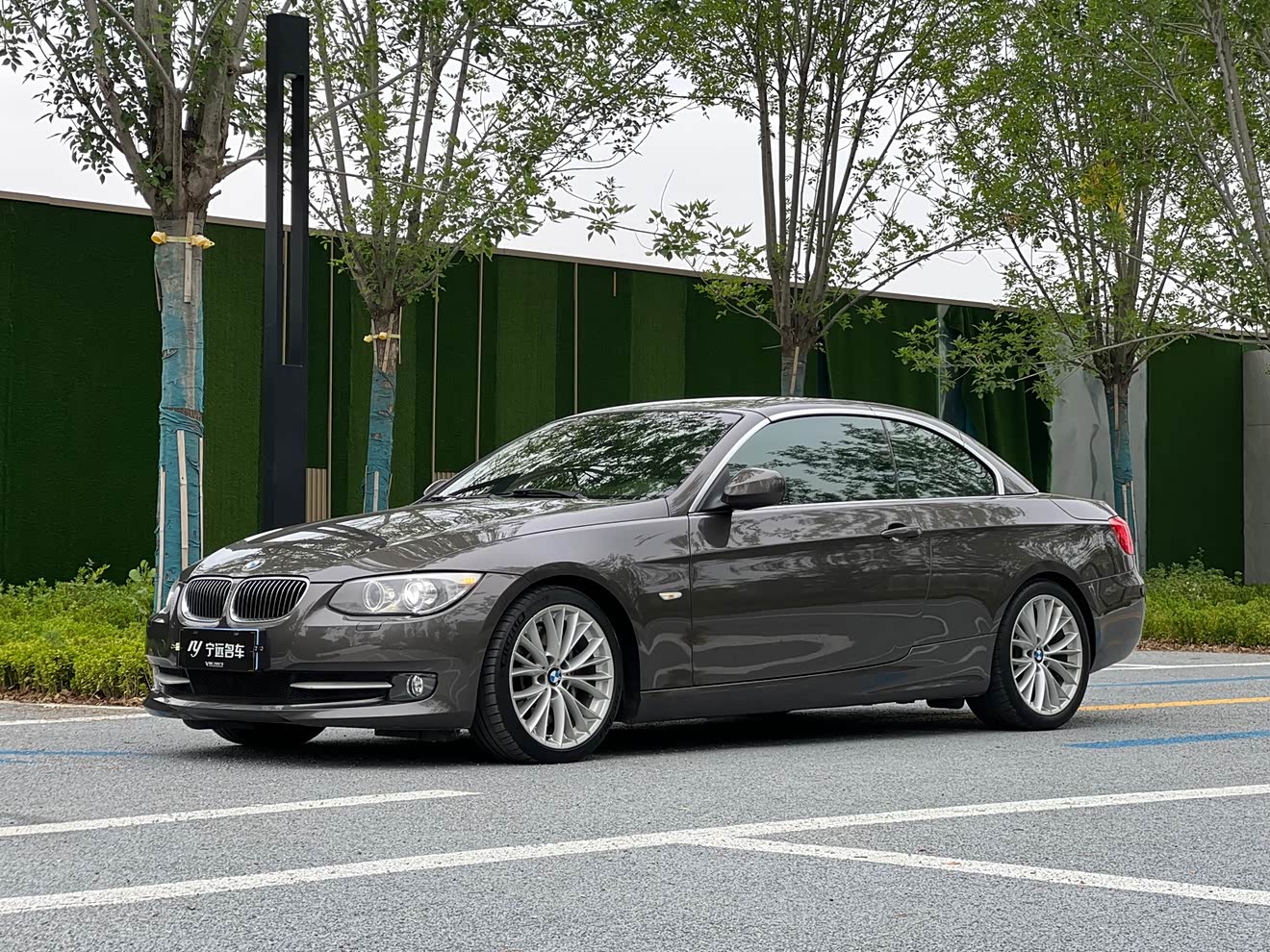 BMW 3 Series (Imported) 2011 car image 