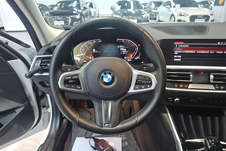 BMW 3 Series 2021 #15 BMW 3 Series 2021 car image #15