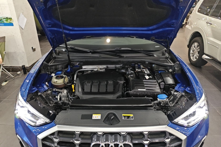 Audi Q3 2022 #20 Audi Q3 2022 car image #20