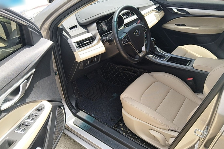 GEELY Emgrand 2019 #16 GEELY Emgrand 2019 image de voiture #16