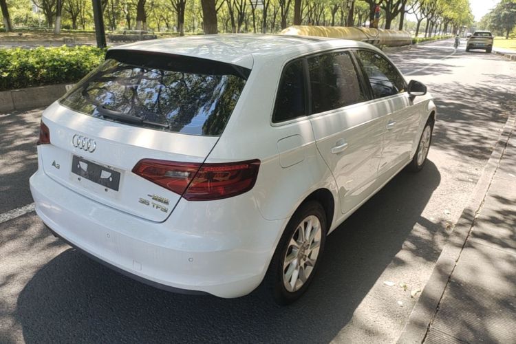 Audi A3 2015 car image #7