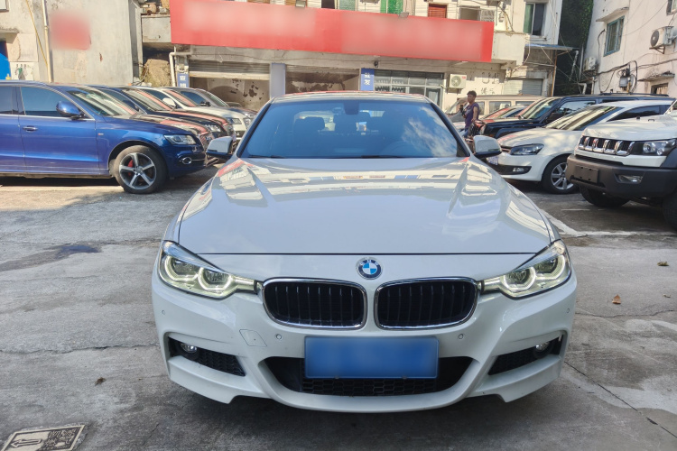 BMW 3 Series 2017 #3 BMW 3 Series 2017 car image #3