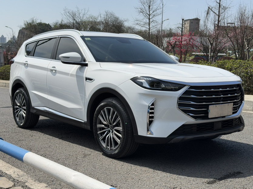 Jetour X70 PLUS 2024 car image #3