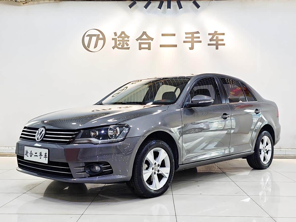 Volkswagen Bora 2015 Volkswagen Bora 2015 immagine di auto