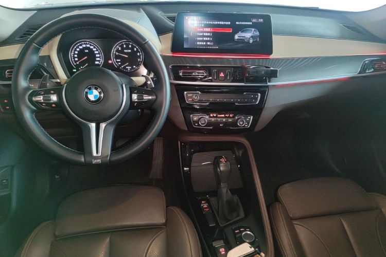 BMW X1 2018 car image #13