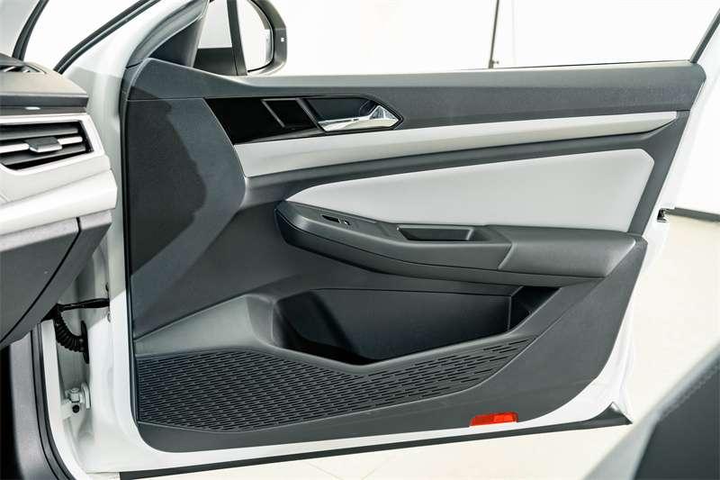 Volkswagen Bora 2023 car image #10