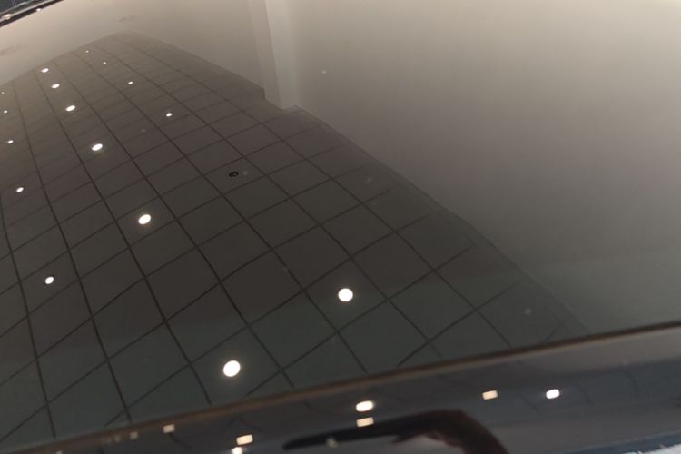 Tesla Model Y 2023 car image #25