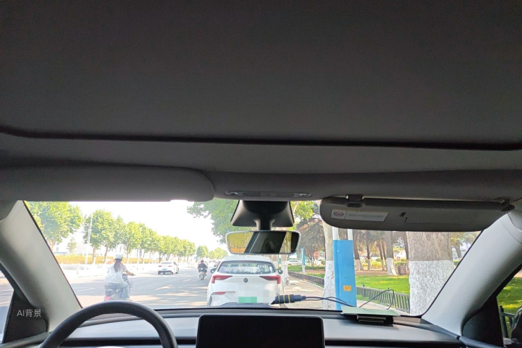 Tesla Model Y 2023 #20 Tesla Model Y 2023 car image #20
