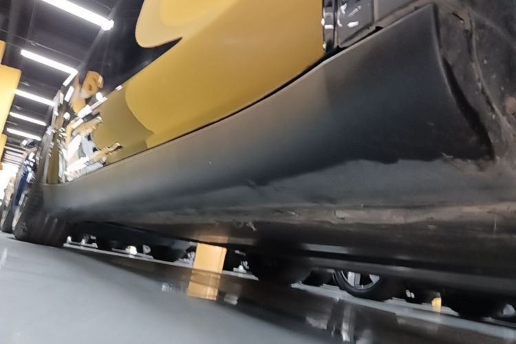 Tesla Model Y 2022 car image #26