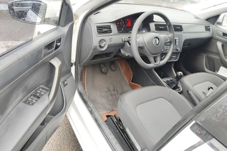 Volkswagen Santana 2017 #16 Volkswagen Santana 2017 car image #16