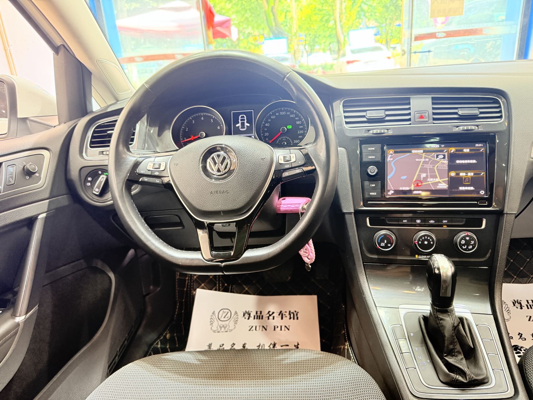 Volkswagen Golf 2019 #8 Volkswagen Golf 2019 car image #8