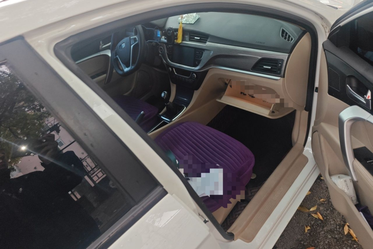 GEELY Emgrand 2017 #21 GEELY Emgrand 2017 car image #21